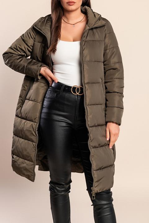 The model is 170 cm tall and is wearing a size S.